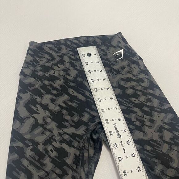 GYMSHARK Grey Black Camo Camouflage Training Leggings Size Small - Picture 4 of 10